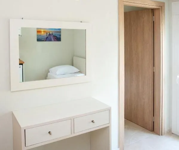 Joanna's Apartamento Nea Iraklitsa